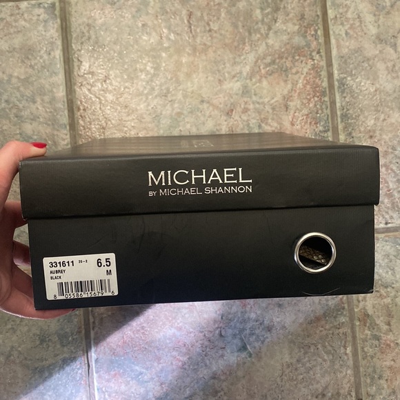 Michael by Michael Shannon snake print booties #251 - Picture 4 of 4